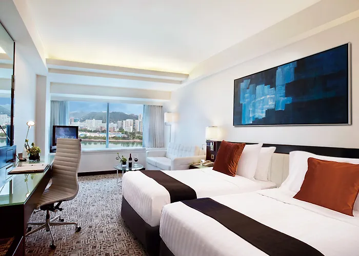 Regal Riverside Hotel