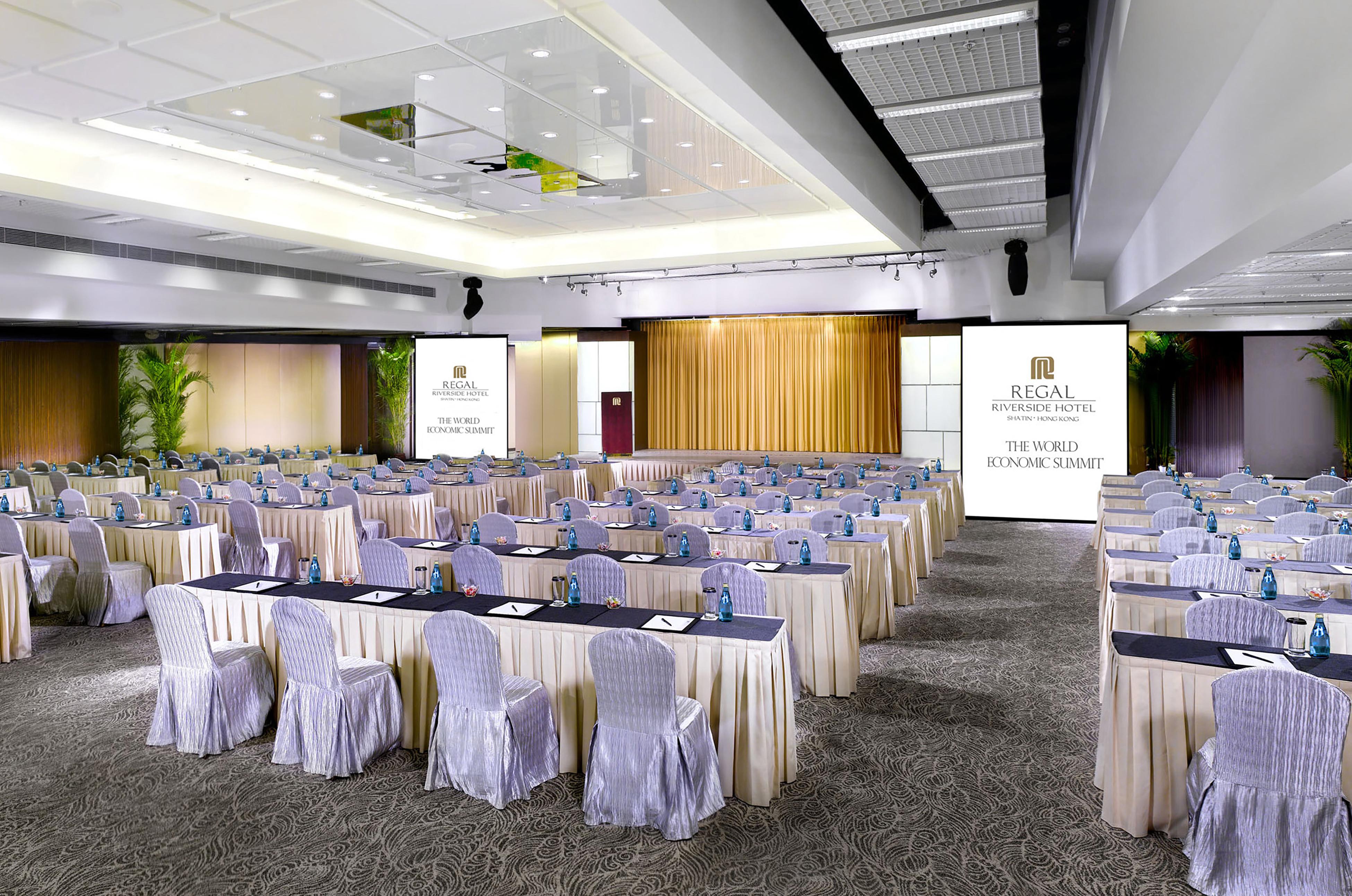 Regal Riverside Hotel Hong Kong