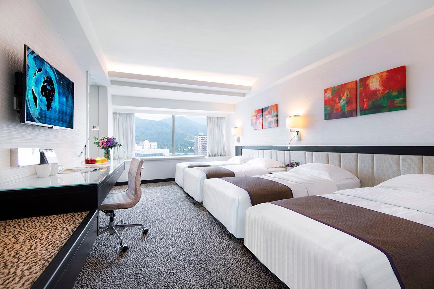 Hotel Regal Riverside