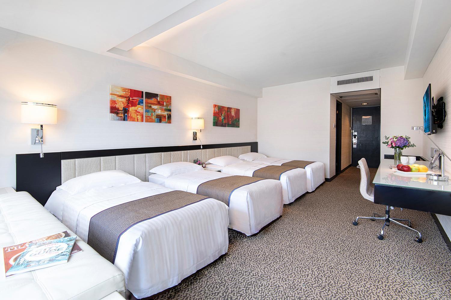 Regal Riverside Hotel Hong Kong